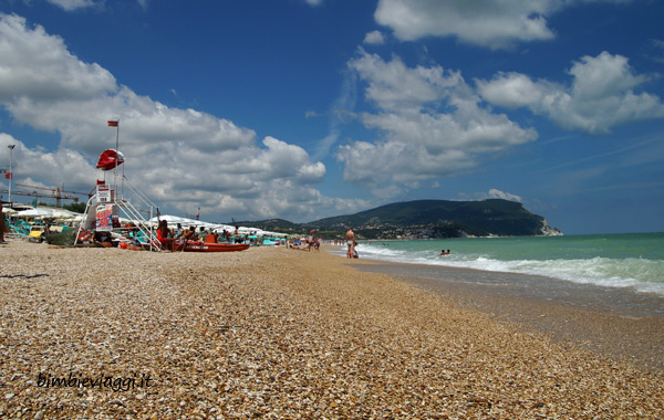 Le migliori spiagge italiane per bambini -Vacanza con bambini a Numana Spiaggia di Marcelli