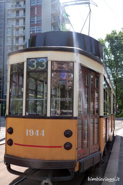 Scoprire Milano con bambini-tram