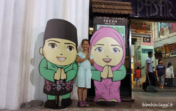 Kuala Lumpur con bambini-central market