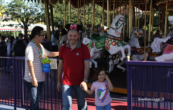 Disneyland Tokyo con bambini - Tokyio con bambini - Giappone con bambini - viaggio in giappone con bimbo