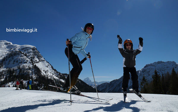 Austria con bambini sciare a Nassfeld
