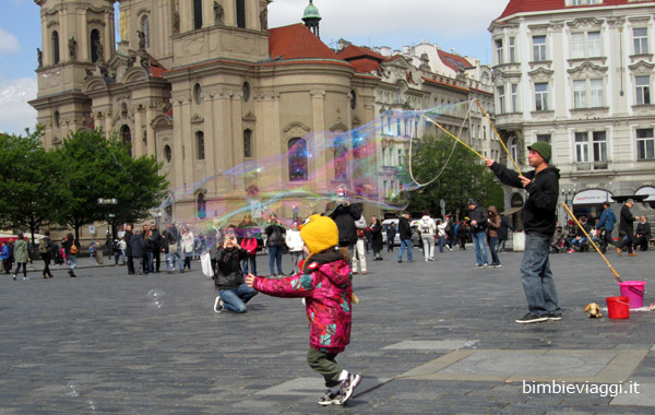 Cosa fare a Praga con bambini -Piazza Città Vecchia