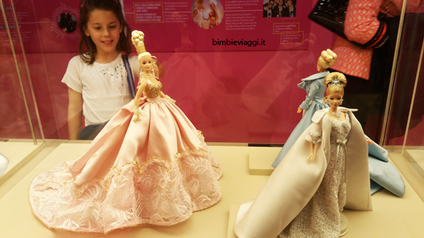 Barbie a Bologna con bambini
