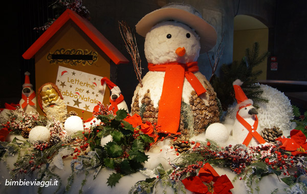 Foto Di Natale Con Bambini.Casa Di Babbo Natale A Montecatini E Montepulciano Il Natale In Toscana