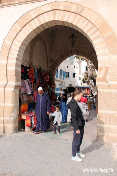 Marocco con bambini - piazza Jemaa el-Fna