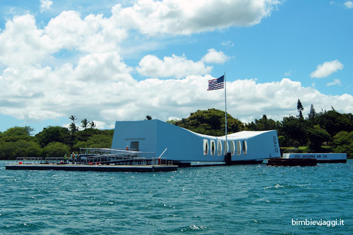 USS Arizona Memorial - pearl harbor con bambini - viaggio alle hawaii con bambini