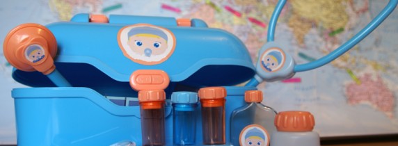 Farmaci da viaggio per bambini - medicine bimbo in viaggio