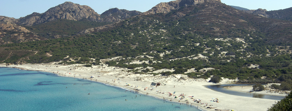 Corsica in campeggio con bambini: una settimana tra mare, montagna e borghi