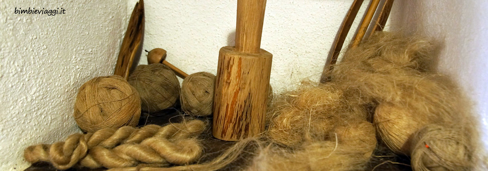 Tratalias in Sardegna e Arjanas laboratorio per la lavorazione del lino