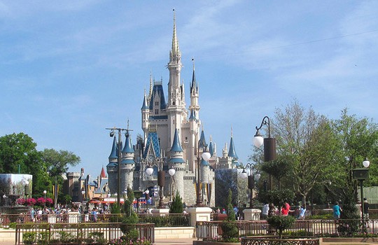 Quanto costa un biglietto per Disneyworld Orlando?