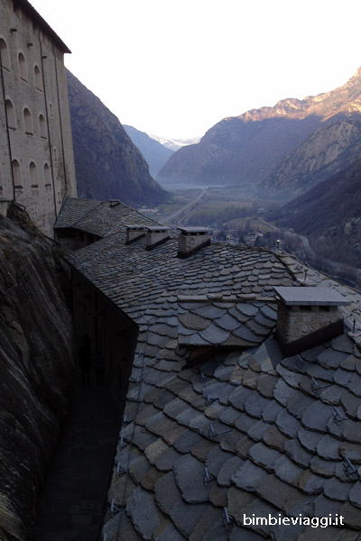 Cosa vedere in Valle d'Aosta con bambini - mura forte di Bard