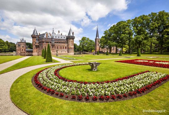 Vacanza in Olanda con bambini: itinerario tra Ajax, Zaanse Schans e il castello De Haar