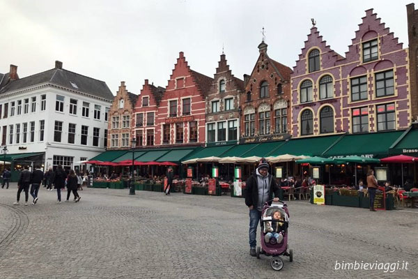 Bruges con bambini - piazza