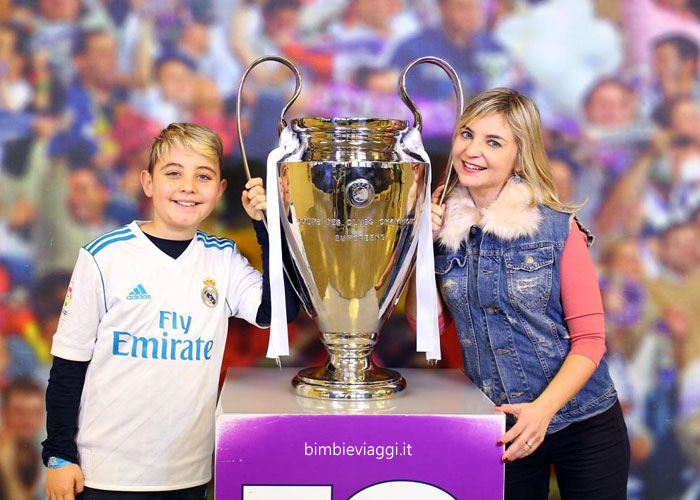 Stadi di Madrid con bambini - coppa campioni