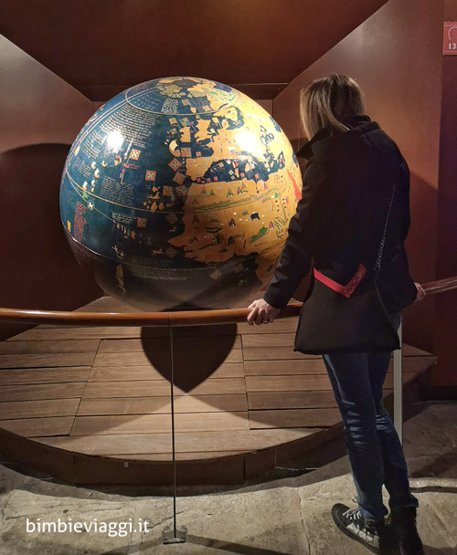 musei-di-Genova-con-bambini-mappamondo