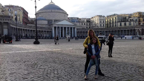 weekend a napoli con bambini-piazza plebiscito