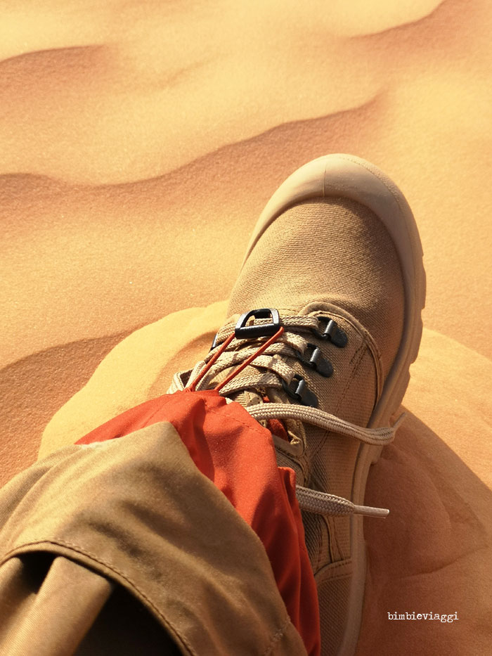 scarpe trekking deserto