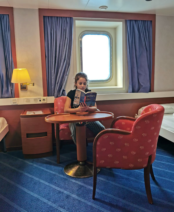 cabina privata traghetto per la sardegna corsica sardinia ferries