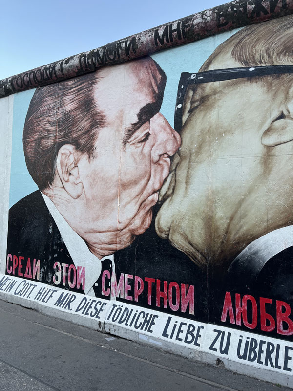 interrail in europa viaggio di maturità berlino muro