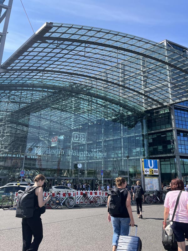 interrail in europa viaggio di maturità berlino stazione