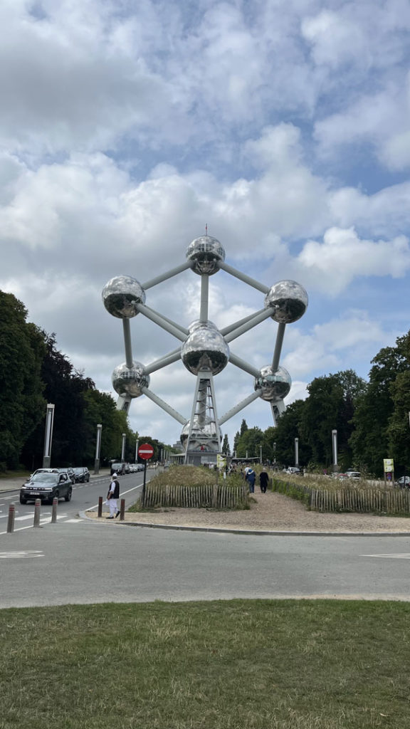 interrail in europa viaggio di maturità bruxelles atomium
