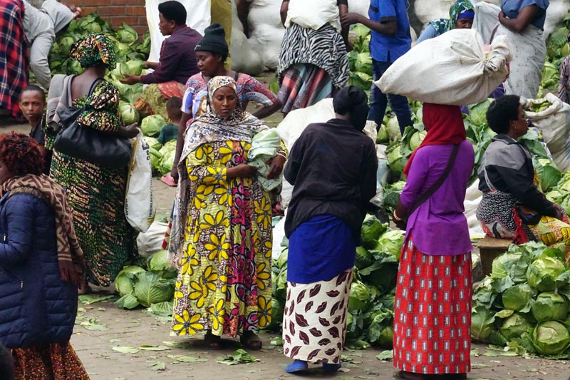viaggio in ruanda mercato musanze
